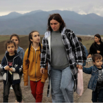 231009d-armeniansfleeing